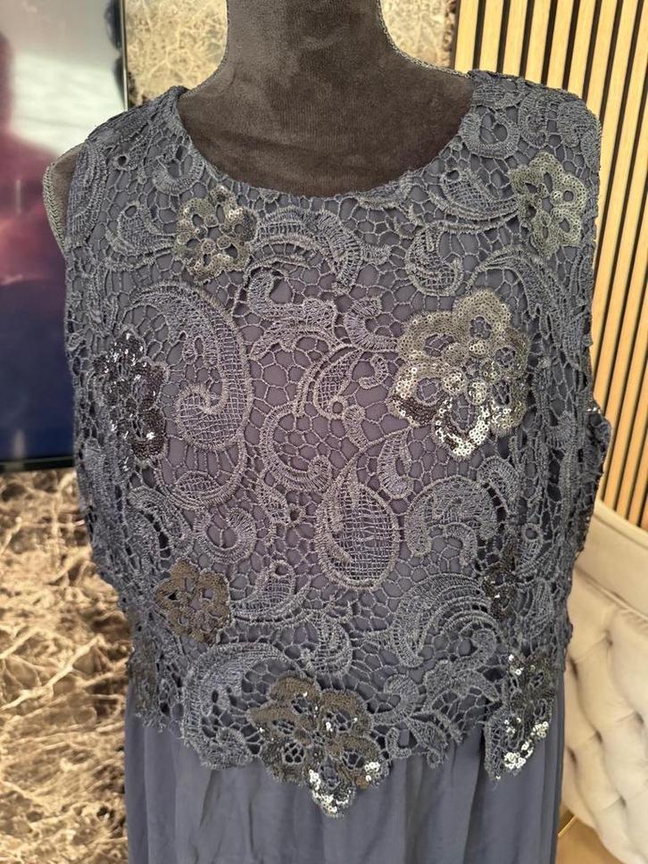 Gala jurken maat 44-48, Kleding | Dames, Tops, Zo goed als nieuw, Maat 46/48 (XL) of groter, Korte mouw, Ophalen of Verzenden