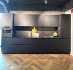 Showroom keuken rechte opstelling, Huis en Inrichting, Keuken | Complete keukens, Schueller, Overige materialen, Zwart, Niet ingevuld