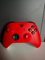 Xbox Series X Controller - Pulse Red, Ophalen of Verzenden, Zo goed als nieuw, Controller, Xbox One