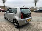 Volkswagen UP! 1.0 high up! BlueMotion 75PK Airco Navi Cruis, Auto's, Voorwielaandrijving, Stof, Gebruikt, Handgeschakeld