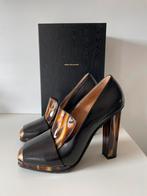 Schoenen dries van noten, Kleding | Dames, Ophalen of Verzenden, Zo goed als nieuw, Zwart, Pumps