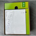 KPN Experia box V10. Direct af te halen in urgente gevallen!, Ophalen of Verzenden, Nieuw, Router met modem, KPN