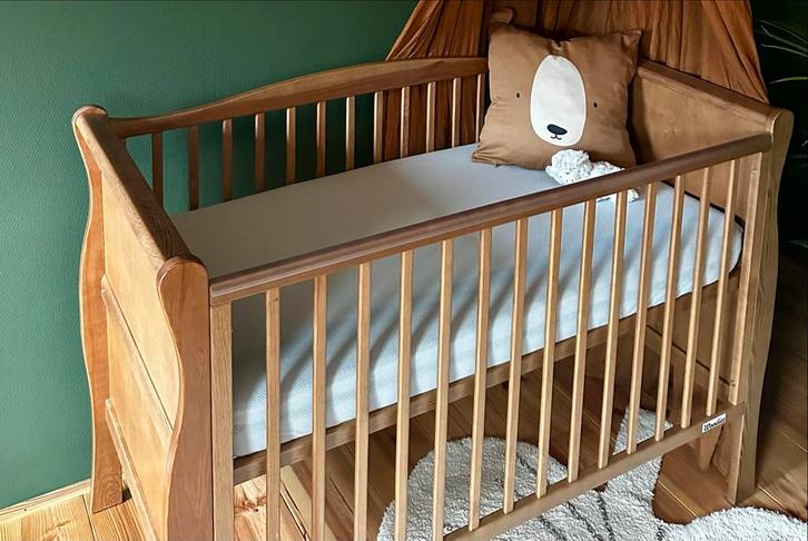 Hola BB Woodies Ledikant 120x60 + Aerosleep, Kinderen en Baby's, Babywiegjes en Ledikanten, Zo goed als nieuw, Ledikant, Ophalen