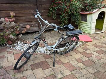 Gazelle elektrische fiets beschikbaar voor biedingen
