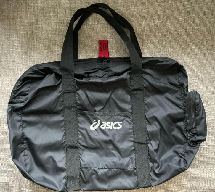 lichtgewicht sport tasje oasics, Sport en Fitness, Loopsport en Atletiek, Zo goed als nieuw, Overige typen, Overige merken, Ophalen of Verzenden