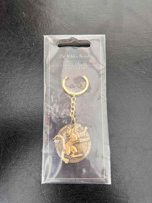 The Elder Scrolls Online Keychain – Daggerfall Covenant, Verzamelen, Sleutelhangers, Nieuw, Ophalen of Verzenden