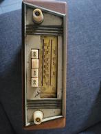 Draagbare  ( auto )radio  jaren 60, Ophalen