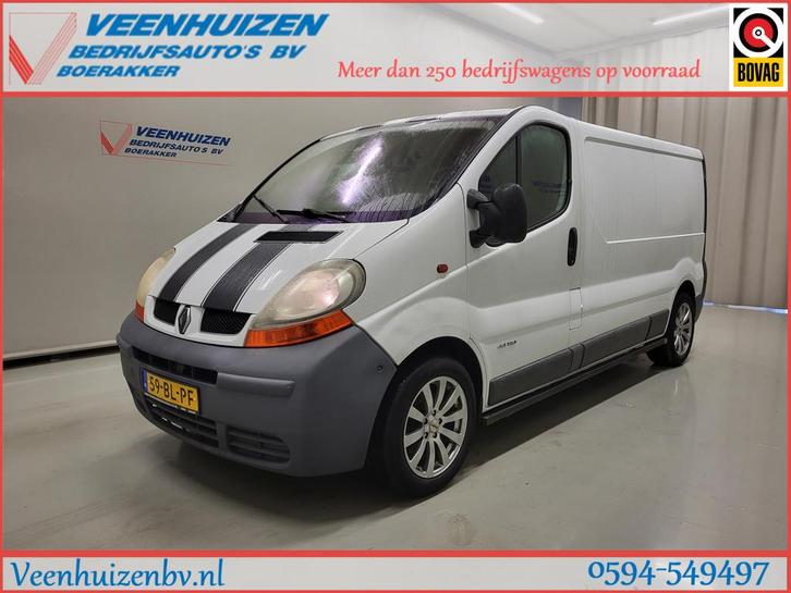 Renault Trafic 2.5dCi 135pk L2/H1 Airco Trekhaak! (bj 2004), Auto's, Bestelauto's, Bedrijf, Te koop, Achteruitrijcamera, Airconditioning