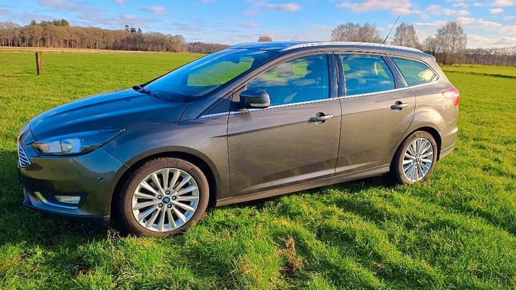 Ford Focus 1.5 Ecoboost 110KW / 150PK Wagon 2015 Grijs, Auto's, Ford, Particulier, Focus, ABS, Airbags, Airconditioning, Bluetooth