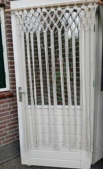 Mooi makrame geknoopt vliegengordijn  beschikbaar voor biedingen