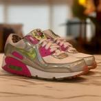 Nike Air Max 90 LX Daisy Leopard Iridescent Size 38,5, Kleding | Dames, Schoenen, Wit, Nike, Ophalen of Verzenden, Sneakers of Gympen