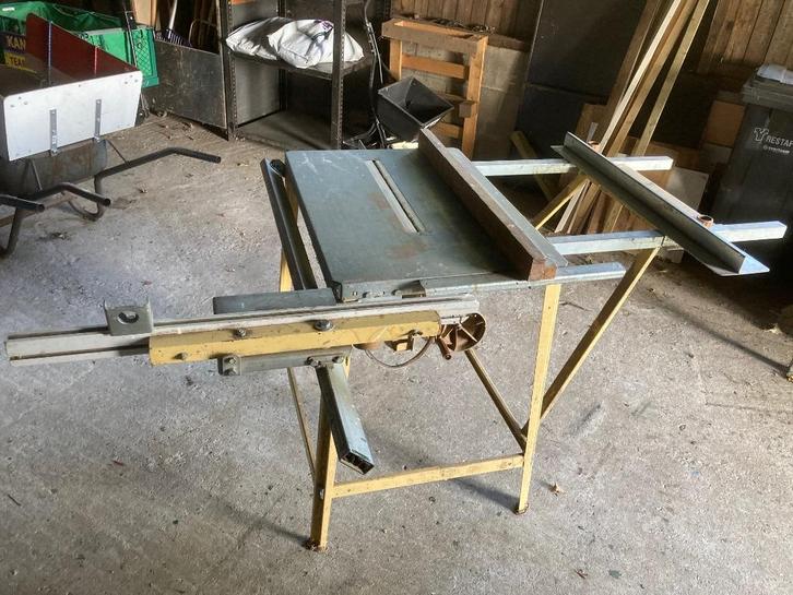 Zaagtafel met meerdere zaagmogelijkheden, merk Scheppach, Doe-het-zelf en Verbouw, Gereedschap | Zaagmachines, Gebruikt, Cirkelzaag