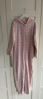 Warme onesie! Roze & hartjes! Maat 146/152, Ophalen of Verzenden, Zo goed als nieuw, Meisje, Trui of Vest