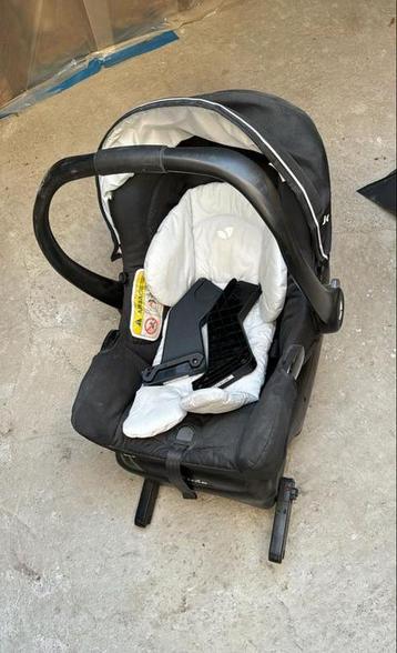 Joie autostoel met isofix base beschikbaar voor biedingen