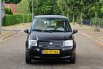 Fiat Panda 1.2 Class | PANORAMADAK | 5-DEURS | NAP | ZEER MO, Voorwielaandrijving, Parkeersensor, Gebruikt, 1242 cc