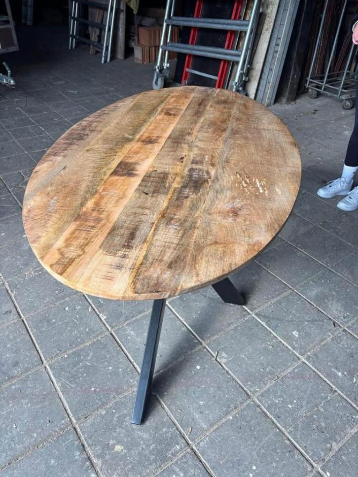 Eetkamerset – tafel + bank, Huis en Inrichting, Tafels | Eettafels, Nieuw, Vijf personen of meer, Ovaal, Ophalen