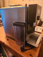 Siemens eq9 s300 volautomatisch espressomachine, Witgoed en Apparatuur, Koffiezetapparaten, Ophalen, Afneembaar waterreservoir
