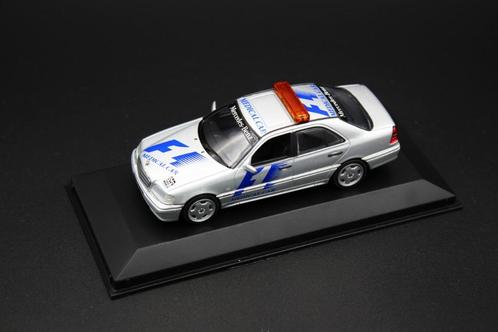 Mercedes Benz AMG C63 F1 Doctors car 1:43 - 1993, Hobby en Vrije tijd, Modelauto's | 1:43, Nieuw, Auto, MiniChamps, Ophalen of Verzenden