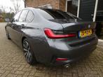 BMW 3-serie 320d High Executive Edition Automaat / Leder / H, Auto's, BMW, Automaat, Achterwielaandrijving, 23 km/l, Bedrijf