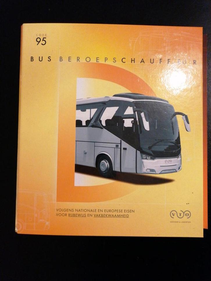 Bus Beroepschauffeur Code 95 Theorieboeken, Boeken, Studieboeken en Cursussen, Zo goed als nieuw, MBO, Ophalen of Verzenden