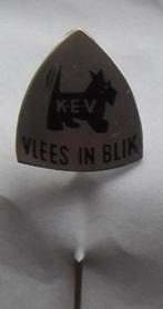 Pin - K.E.V. - Vlees in blik, Ophalen, Zo goed als nieuw, Merk, Speldje of Pin