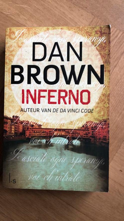 Dan Brown - Inferno, Boeken, Thrillers, Zo goed als nieuw, Ophalen of Verzenden