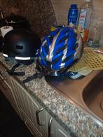 Twee helmen, Fietsen en Brommers, Ophalen, Zo goed als nieuw, Medium, Overige merken
