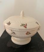 Wedgewood Conway Dekschal, Ophalen