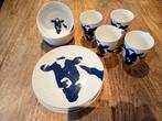Koeienservies, Ophalen of Verzenden, Aardewerk, Overige stijlen, Bord(en)