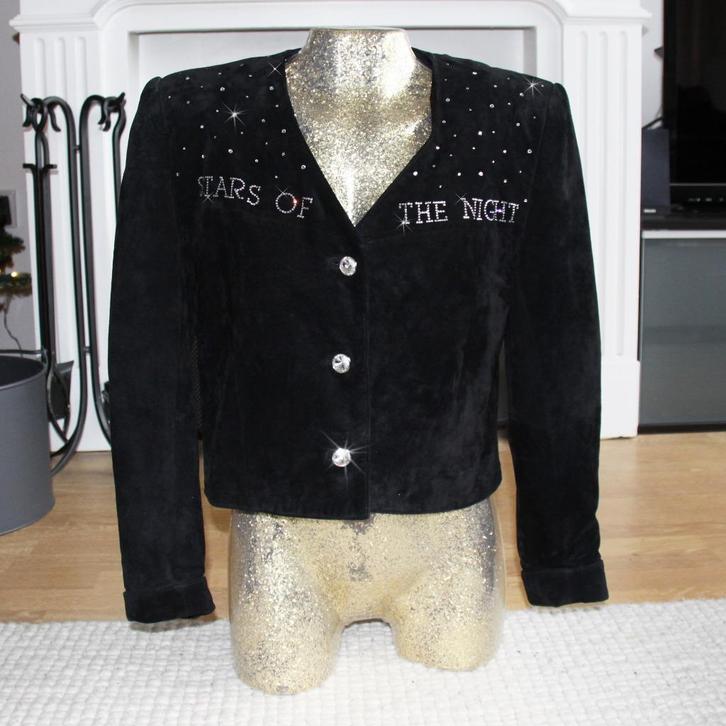 Mooi Suede Dino Z Jasje (Maat 38) € 65,-, Kleding | Dames, Jasjes, Kostuums en Pakken, Zo goed als nieuw, Jasje, Maat 38/40 (M)