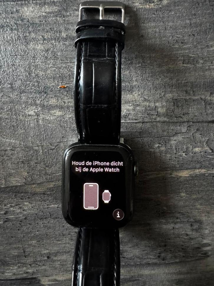 Apple Watch Series 7 - zwart 45mm, Sieraden, Tassen en Uiterlijk, Smartwatches, Gebruikt, iOS, Zwart, Ophalen of Verzenden