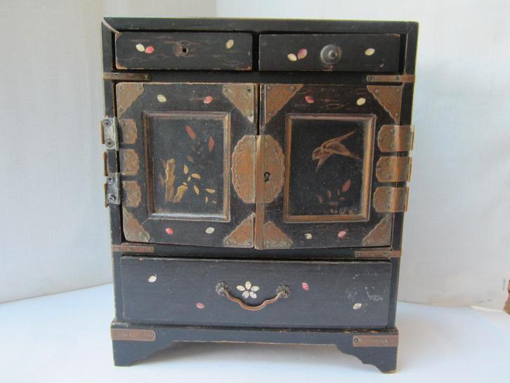 Antieke Chinese/ Japanse bruidskastje/sieraden kastje,, Antiek en Kunst, Antiek | Woonaccessoires, Ophalen of Verzenden