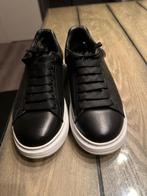 Alexander McQueen Sneakers Maat 41, Kleding | Heren, Schoenen, Ophalen of Verzenden, Zo goed als nieuw, Zwart, Sneakers of Gympen