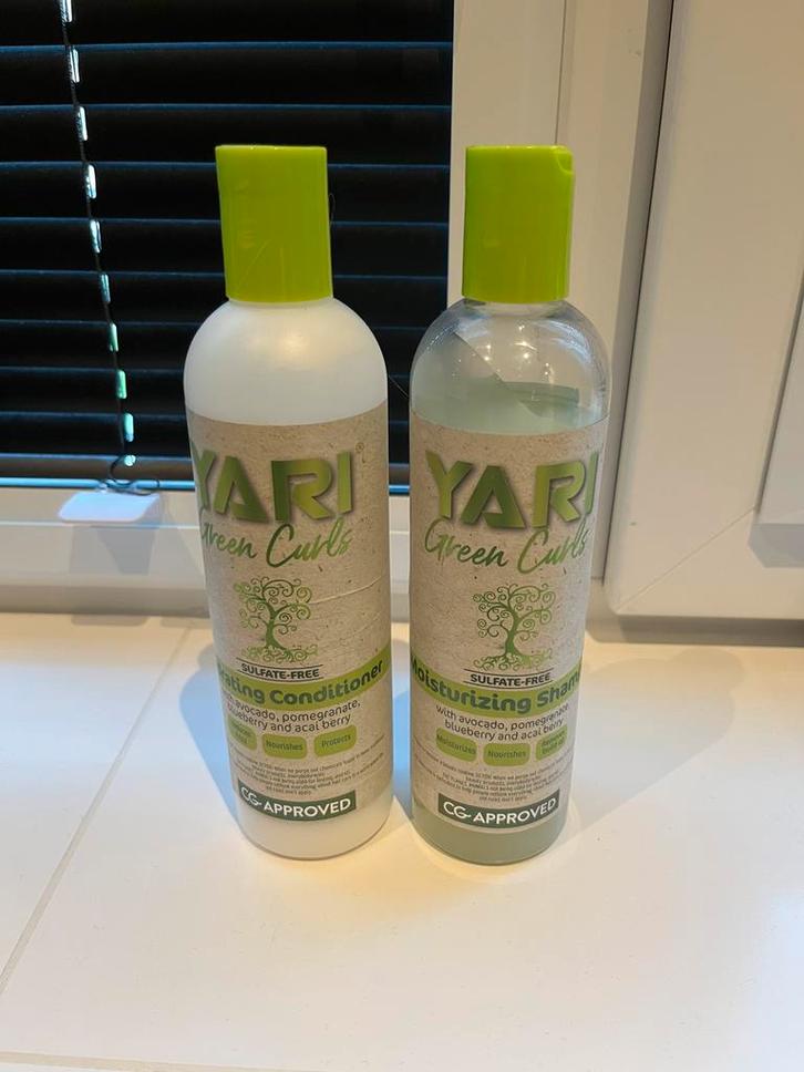 CG-Approved Shampoo & Conditioner Set (yari green curls), Sieraden, Tassen en Uiterlijk, Uiterlijk | Haarverzorging, Zo goed als nieuw