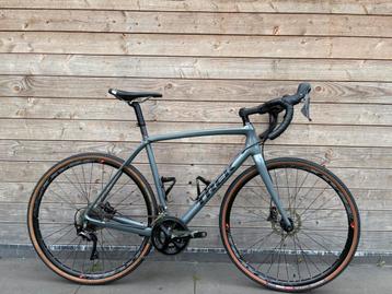 Trek Boone carbon cross/gravelbike maat 56 Shimano 105 disc beschikbaar voor biedingen