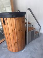 ICETUBS icetub compleet met trapje nieuwprijs 5000, Ophalen, Zo goed als nieuw, Overige typen