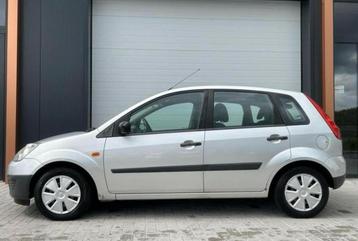 Ford Fiësta 1.3 8V 5DR 2007 Grijs beschikbaar voor biedingen