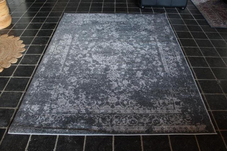 Vloerkleed YARAH donkergrijs Lifa Living vintage Perzisch, Huis en Inrichting, Stoffering | Tapijten en Kleden, Nieuw, 150 tot 200 cm