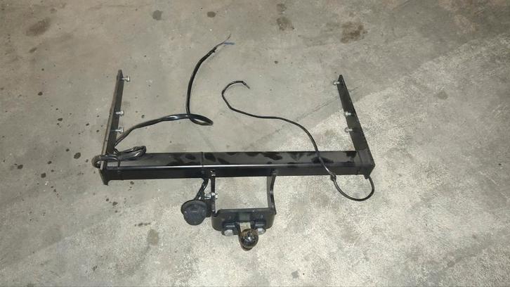 vw transporter t5 t6  trekhaak, Auto-onderdelen, Trekhaken, Nieuw, Ophalen