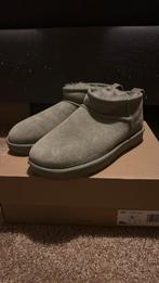 Ugg Mini mint kleur maat 36, Kleding | Heren, Ophalen of Verzenden, Zo goed als nieuw, Bruin, Boots