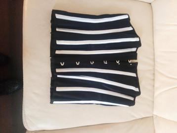 Dames korsetten beschikbaar voor biedingen