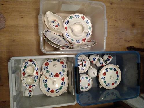 boerenbont servies, Huis en Inrichting, Keuken | Servies, Zo goed als nieuw, Bord(en), Boerenbont, Aardewerk, Ophalen