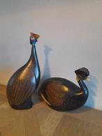 Feathers Gallery, Ophalen