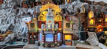 Lemax Canterbury Farms Eggnogbar (nieuw in doos) beschikbaar voor biedingen