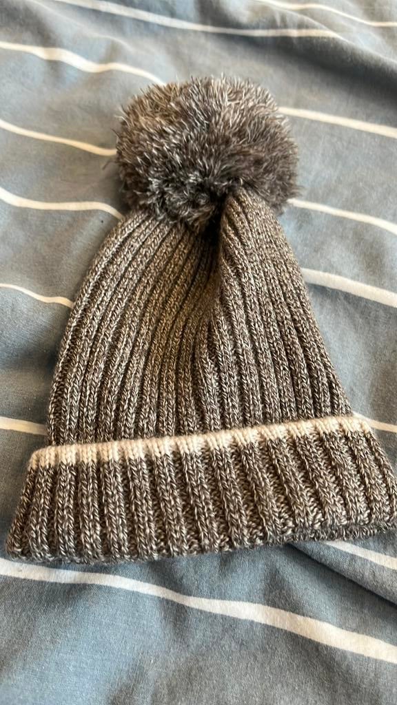 GRATIS muts, Ophalen of Verzenden, Zo goed als nieuw, Overige maten