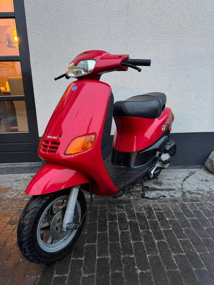 ⭐️Piaggio zip type 3 Brom zeer nette staat 15673 Km⭐️, Fietsen en Brommers, Scooters | Piaggio, Ophalen