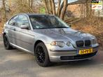 BMW 3-serie Compact 316ti Black&Silver Navi/AppleCarplay/Cr., Auto's, Zwart, 4 cilinders, Startonderbreker, Handgeschakeld