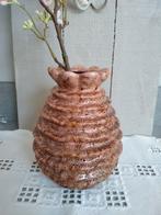 Bruin vaasje geribbeld DK, Huis en Inrichting, Woonaccessoires | Vazen, Steen, Overige kleuren, Ophalen of Verzenden, Zo goed als nieuw