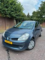 Renault Clio 1.2 16V 55KW Auth 5-DRS E4 2006 Blauw, Auto's, Voorwielaandrijving, 535 kg, 74 pk, 4 cilinders