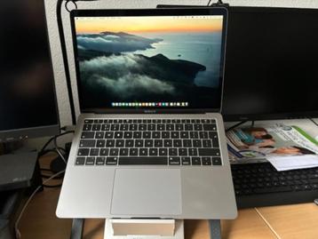 MacBook air Retina 2019 13 inch
